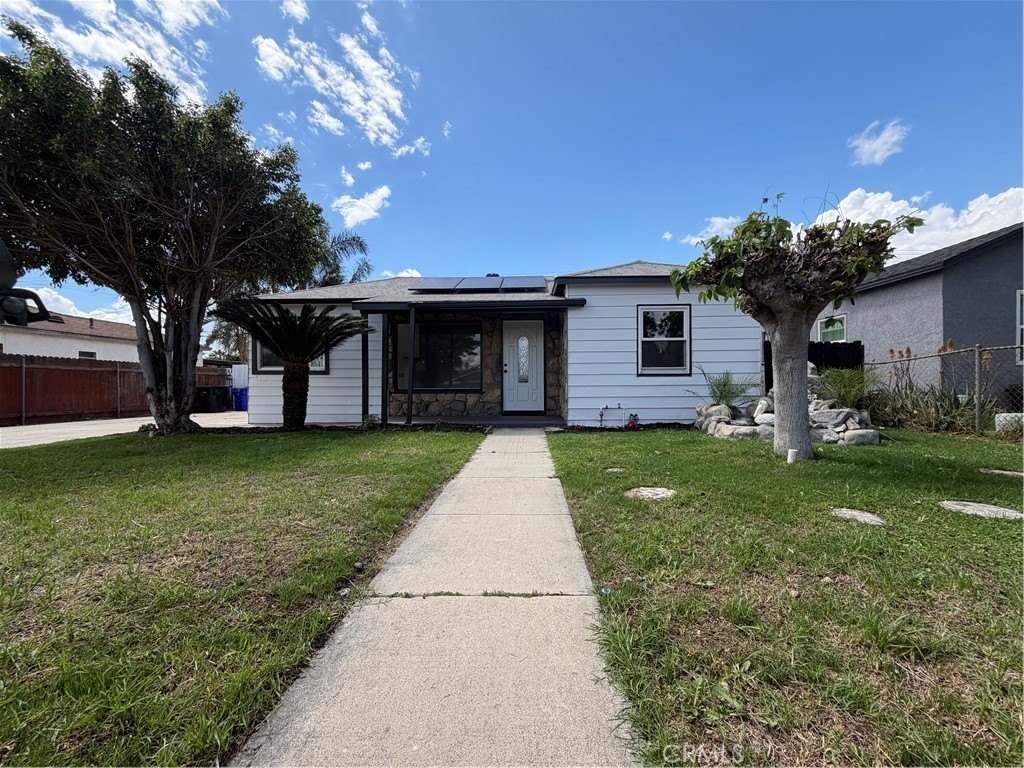 Front of the home, Hemlock Ave, Fontana